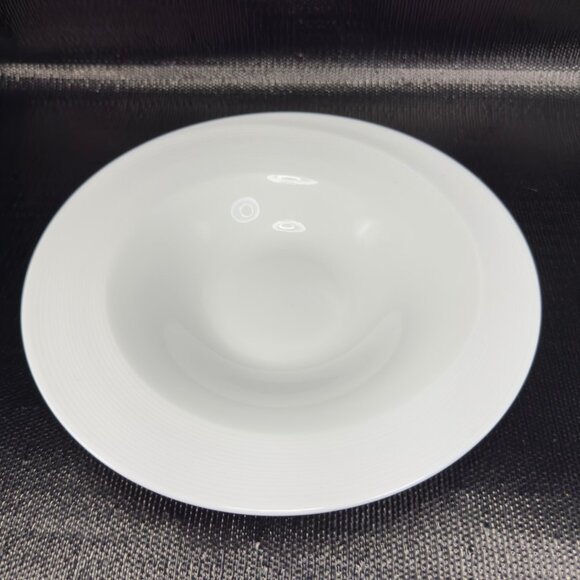 Fortessa White Swirl Round Deep Dish Bowl 9inch Bowls Dishes Porcelain Set 4 VTG - Picture 2 of 15